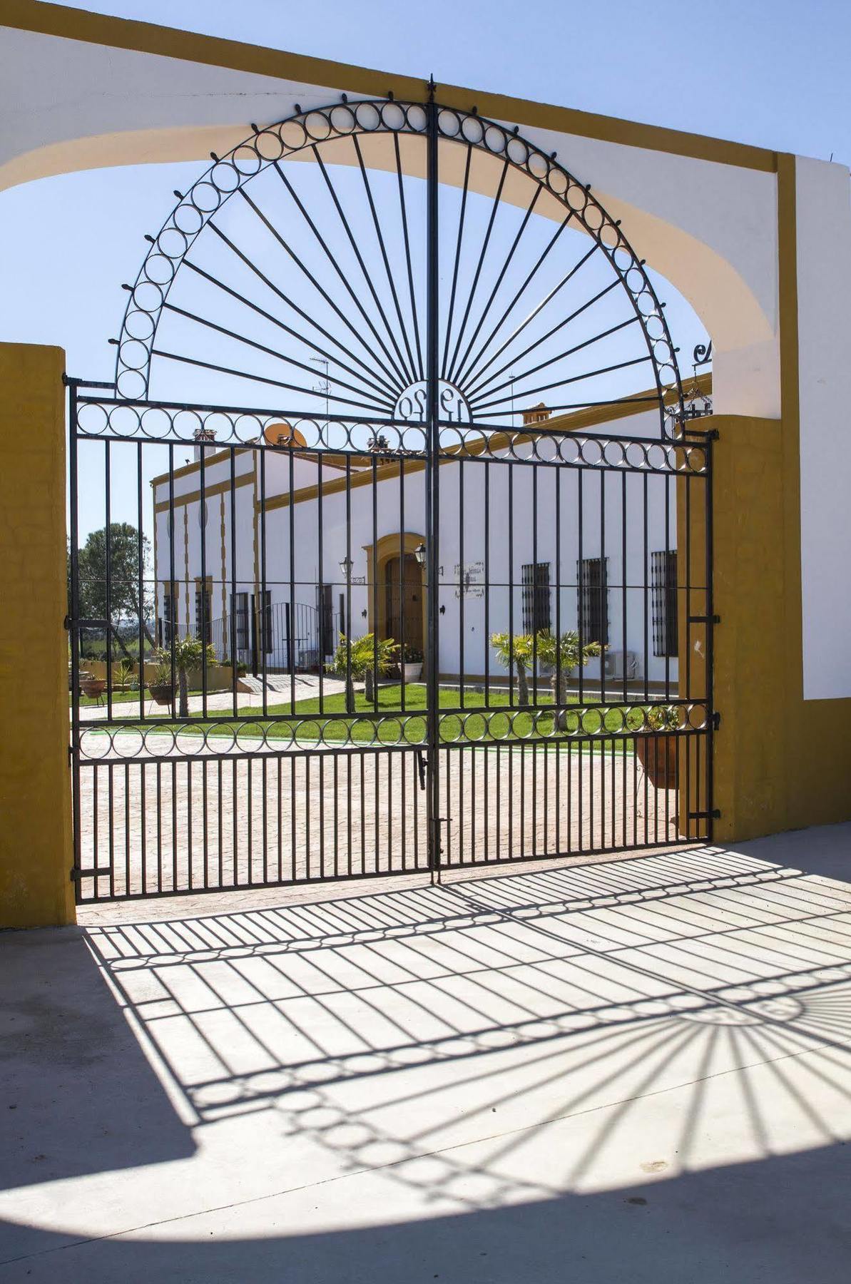 Hotel Bodega El Moral Ribera del Fresno Exterior foto