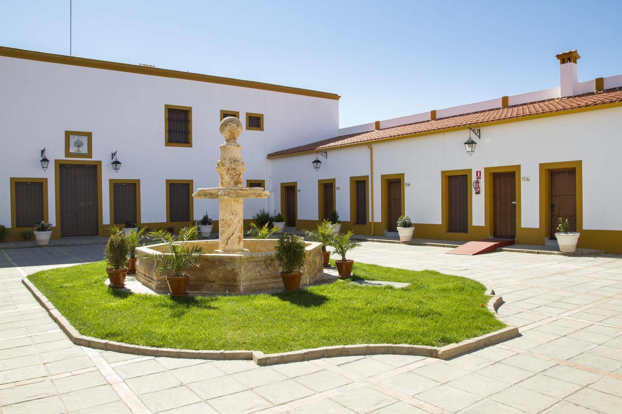 Hotel Bodega El Moral Ribera del Fresno Exterior foto